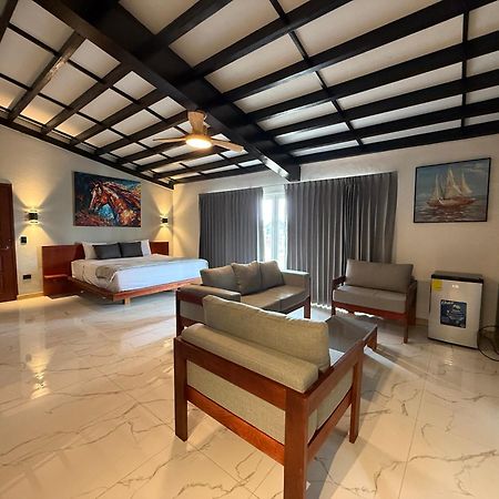 Hotel Tesoro Beach San Luis La Herradura Exteriör bild
