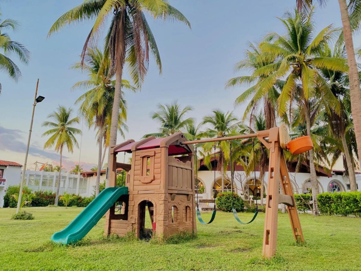 Hotel Tesoro Beach San Luis La Herradura Exteriör bild