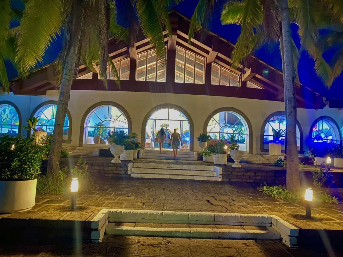 Hotel Tesoro Beach San Luis La Herradura Exteriör bild