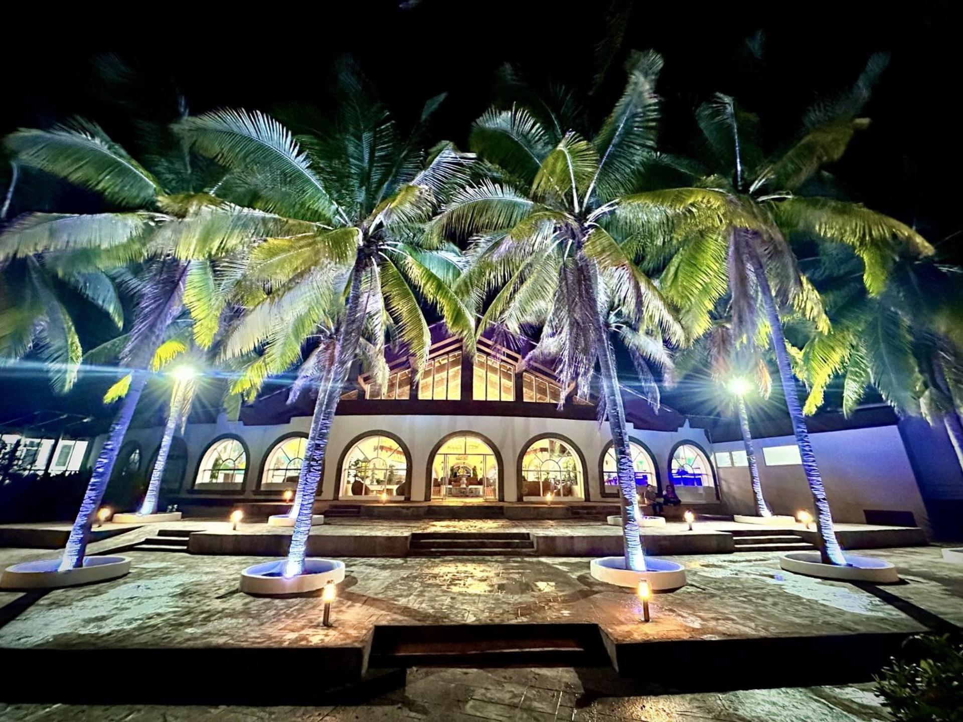 Hotel Tesoro Beach San Luis La Herradura Exteriör bild