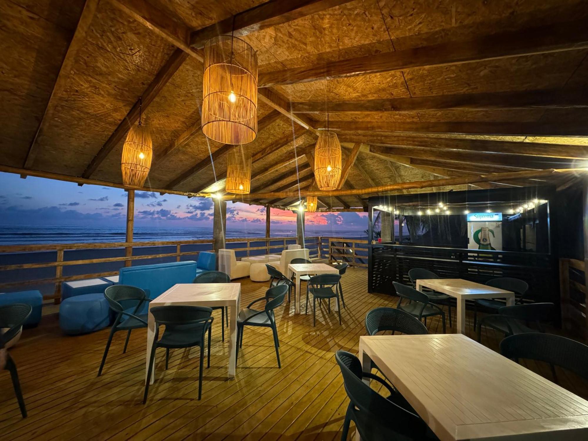 Hotel Tesoro Beach San Luis La Herradura Exteriör bild