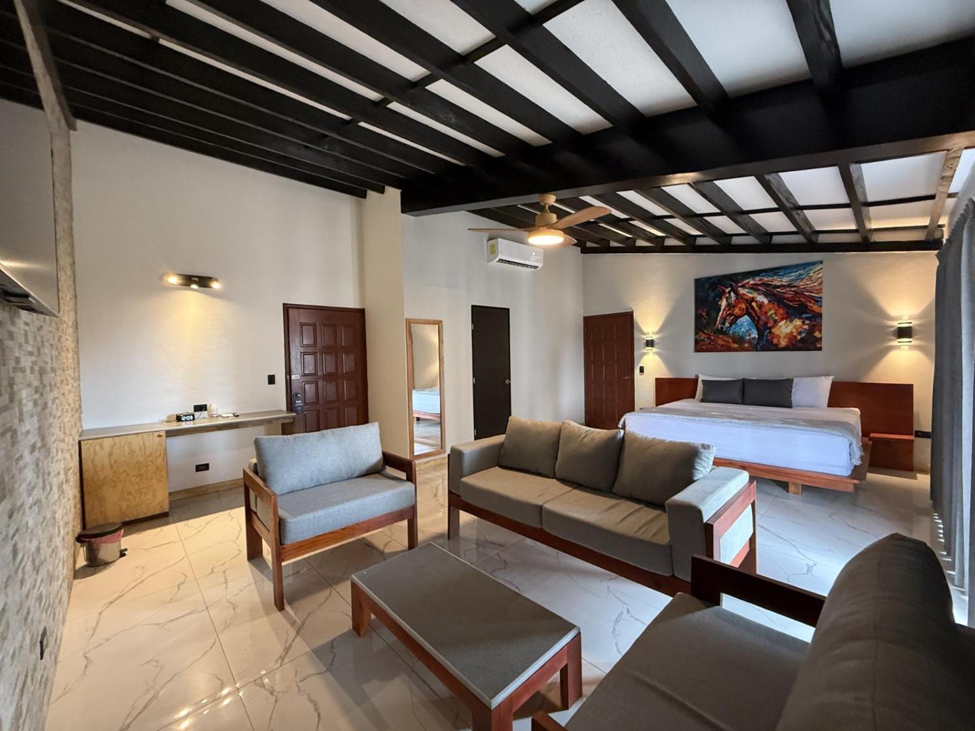 Hotel Tesoro Beach San Luis La Herradura Exteriör bild